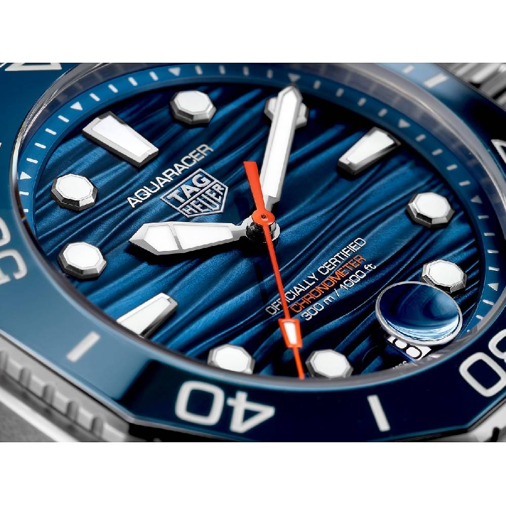 TAG Heuer Herrenuhr Aquaracer Professional 300 Date WBP5111.BA0013 Neuheiten