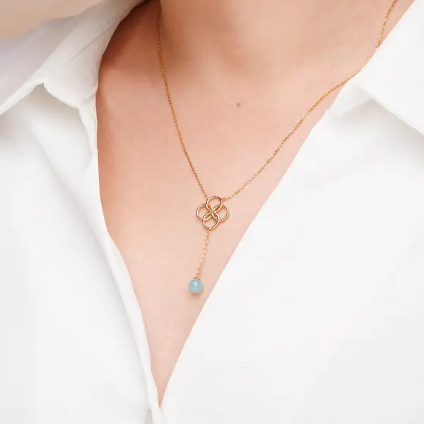 Leaf Jewelry Halskette Clover Charm, Aqua Chalzedon, 18 K Rosegold vergoldet Kostenloser Versand