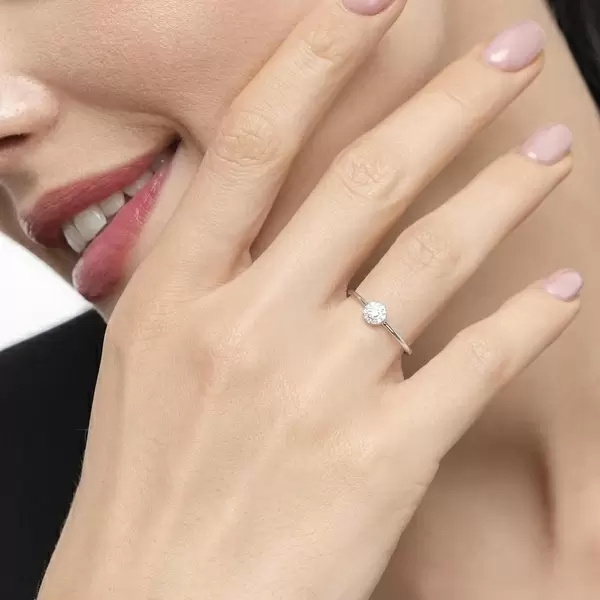 Leaf Jewelry Ring Pavé II, 18 K Weissgold Limitierter Zeitrabatt