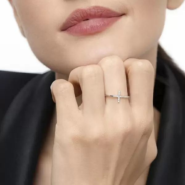 Leaf Jewelry Ring Kreuz mit Diamanten, 18 K Weißgold Nur noch ein Tag übrig