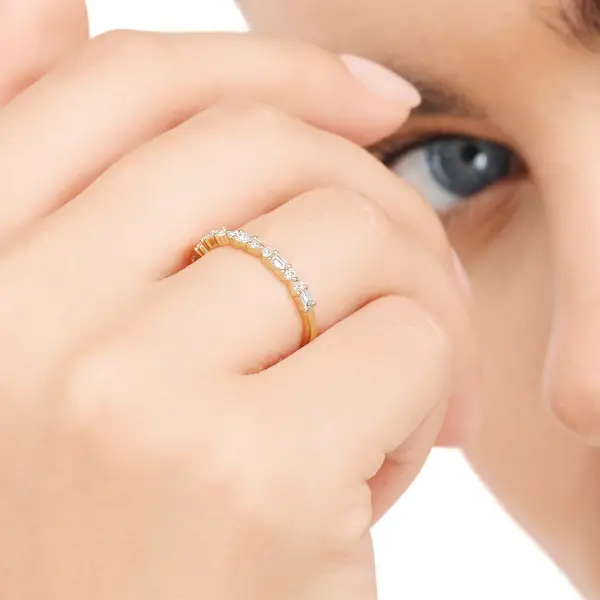 Leaf Jewelry Ring mit Baguette Diamanten, 14K Gelbgold Wochenangebot