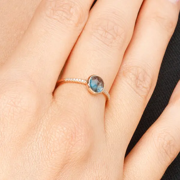 Leaf Jewelry Ring Blue Topas mit Diamanten, 14K Rosegold Letzte 3 Tage