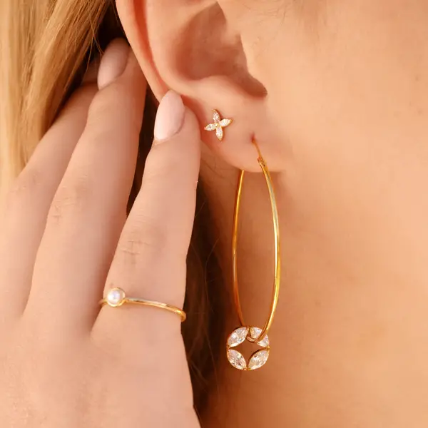Leaf Jewelry Creolen Zirkonia Flower, 925er Silber Begrenztes Angebot