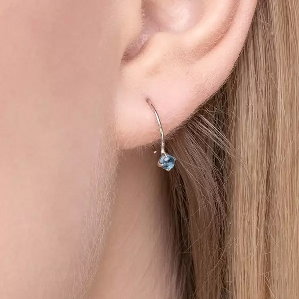 Leaf Jewelry Ohrringe Cabochon, Blaue Topas, 14 K Weißgold Jubiläumsangebot