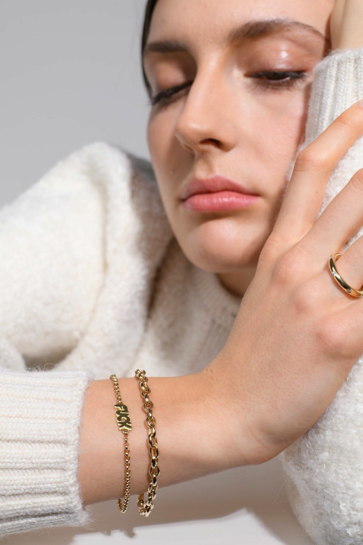 Nina Kastens F*CK Graffiti Bracelet im Angebot