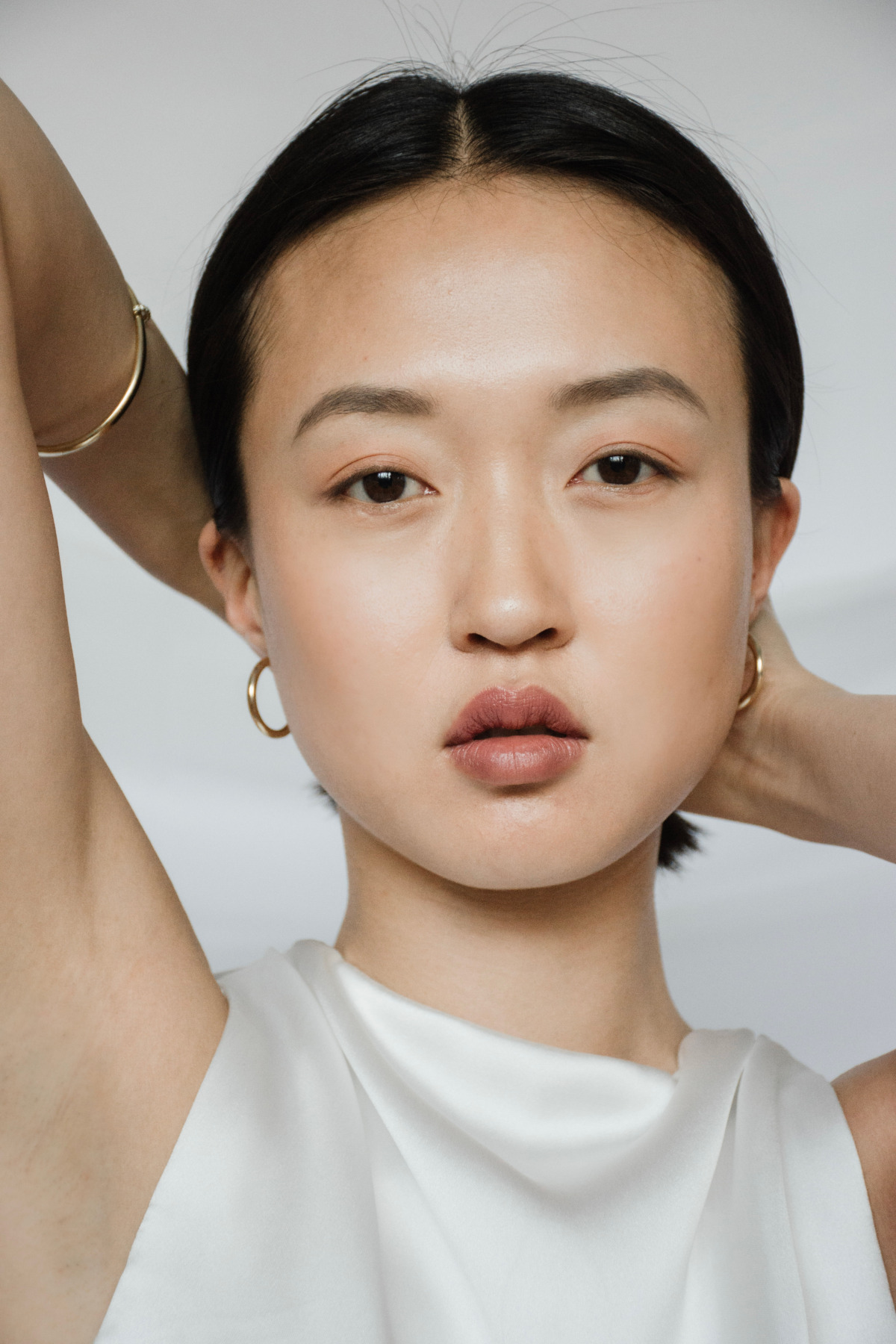Nina Kastens Essential Gold Hoops Osterangebot