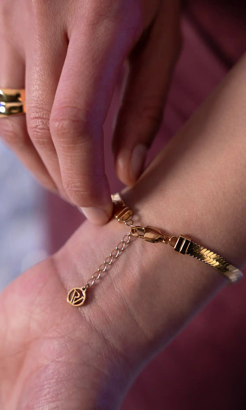 Paul Valentine Molten Sleek Bracelet Nur noch ein Tag übrig