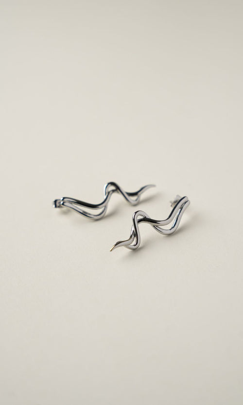 Paul Valentine Wave Rush Earrings Begrenztes Angebot