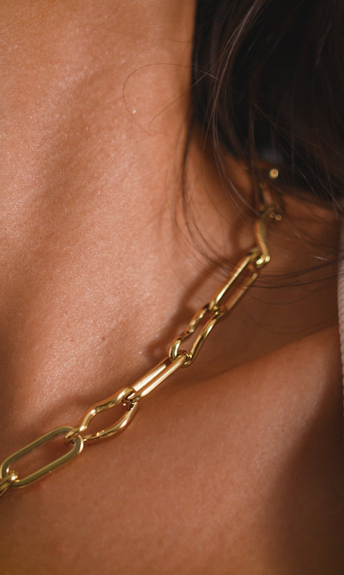 Paul Valentine Wave Rush Necklace Black Friday