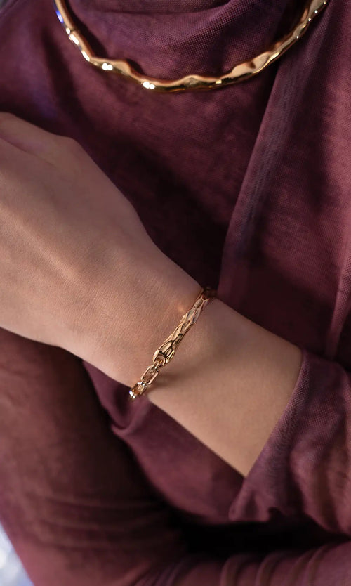 Paul Valentine Molten Bangle im Angebot