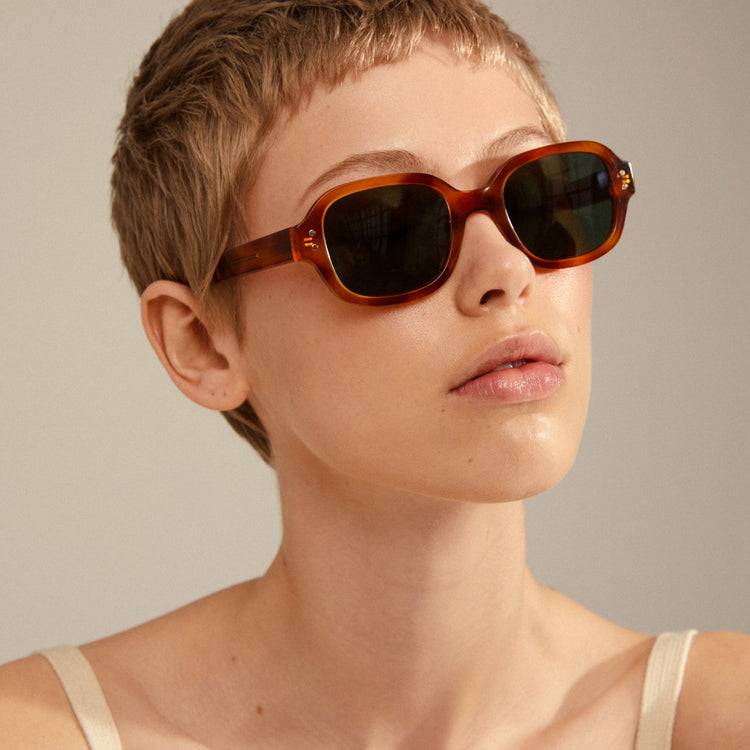 Pilgrim NELLA Recycelte Sonnenbrille Schildpatt-Braun/Gold Tägliche Deals