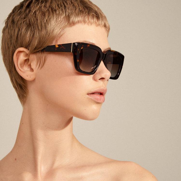 Pilgrim JOGLI Recycelte Sonnenbrille Schildpatt-Braun/Gold Wochenangebot