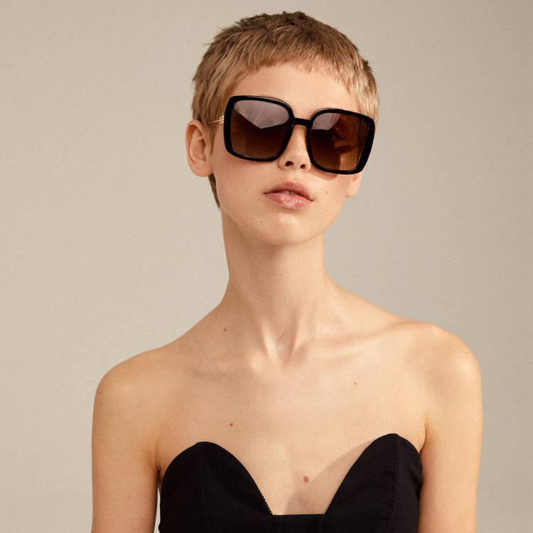 Pilgrim ALIET Sonnenbrille Schwarz/Gold Online Shopping