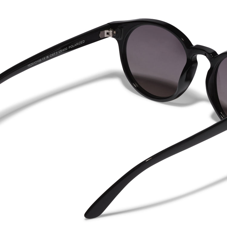 Pilgrim KYRIE Sonnenbrille Schwarz/Gold Preisnachlass