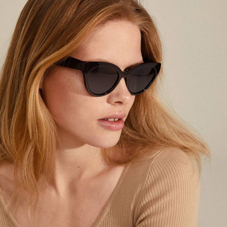 Pilgrim RAISA Recycelte Sonnenbrille Schwarz Muttertagsangebot