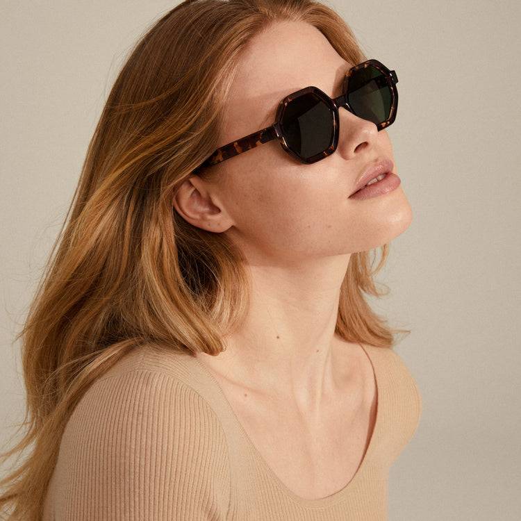 Pilgrim KIMANI Recycelte Sonnenbrille Schildpatt-Braun Vatertagsangebot