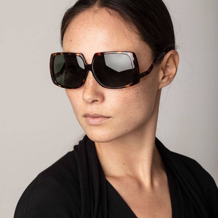 Pilgrim ELLEN oversized Retro-Sonnenbrille, Schildpatt Bis zu 60% Rabatt