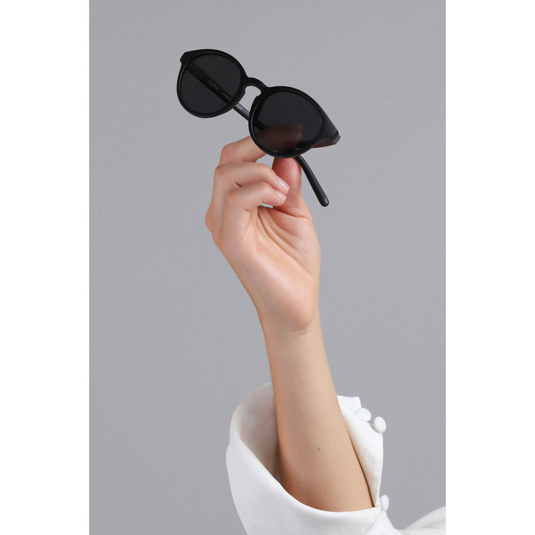 Pilgrim VASILIA Sonnenbrille schwarz Discount Store für neue Produkte