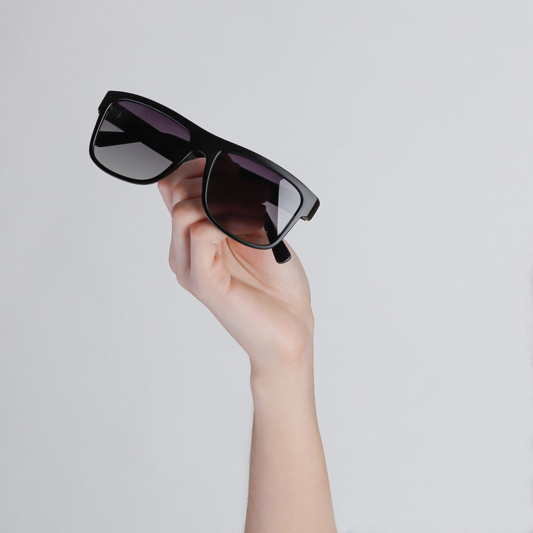 Pilgrim Sonnenbrille : Kara : Schwarz Lagerräumung