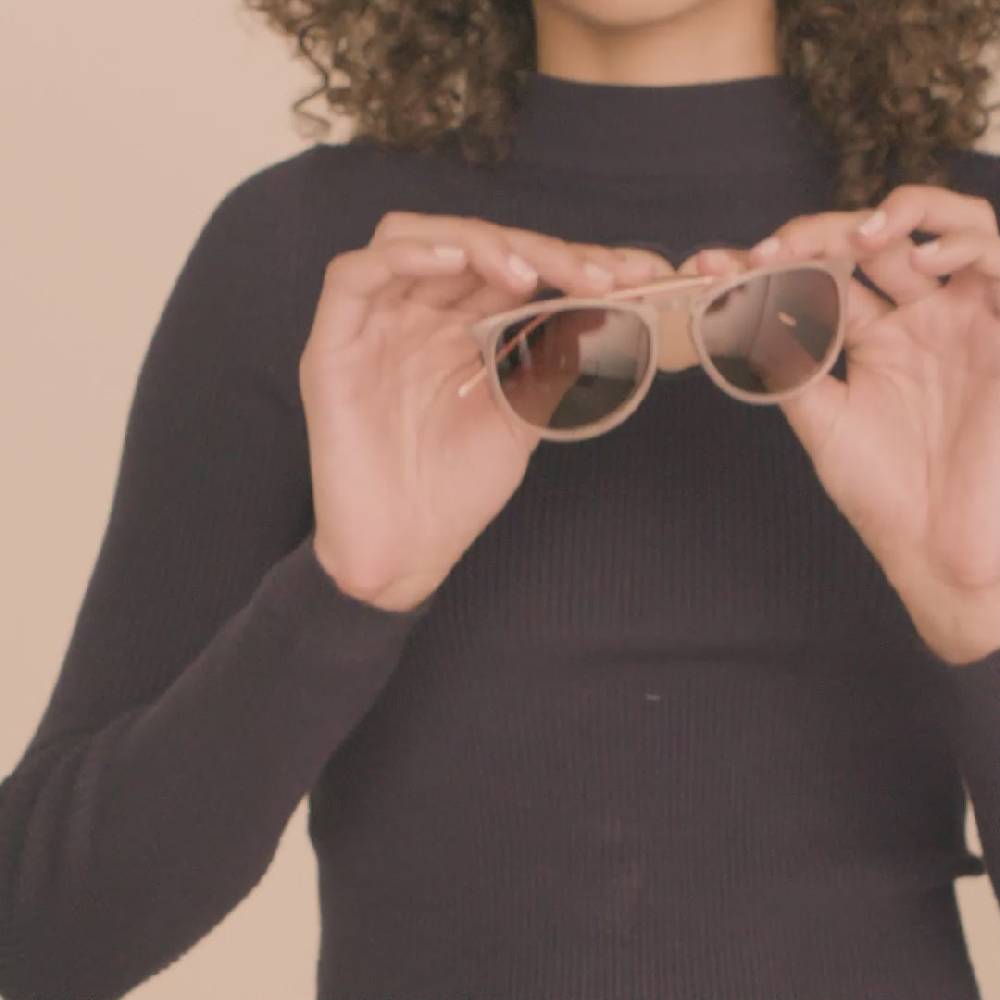 Pilgrim VANILLE Sonnenbrille hellgrau/Gold Online Outlet