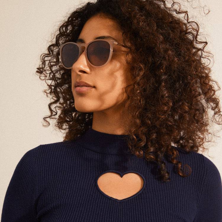 Pilgrim VANILLE Sonnenbrille hellgrau/Gold Online Outlet