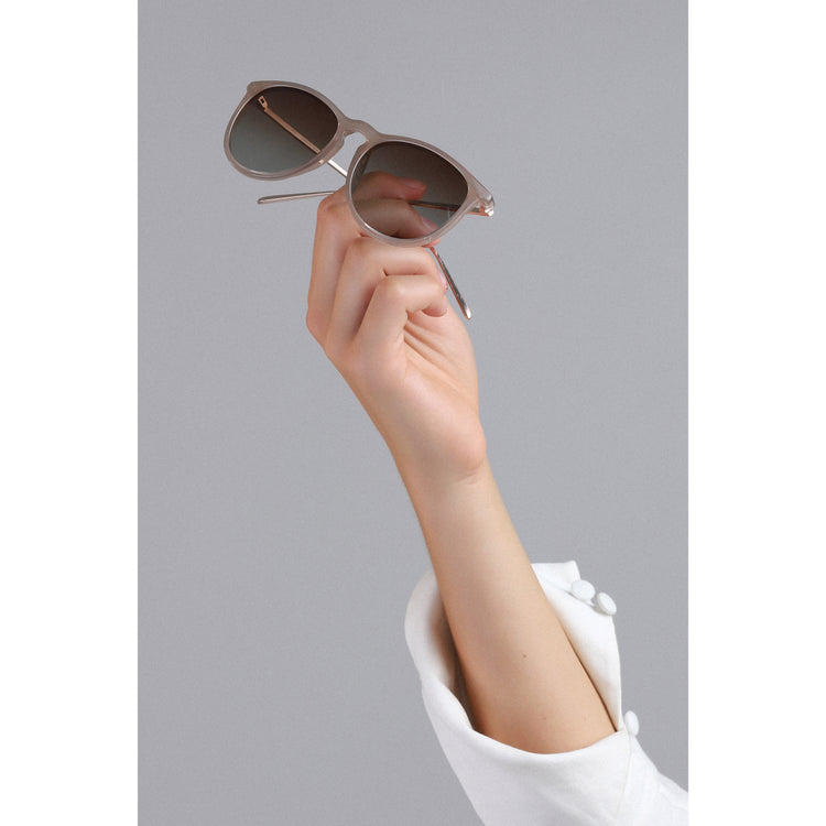 Pilgrim VANILLE Sonnenbrille hellgrau/Gold Online Outlet