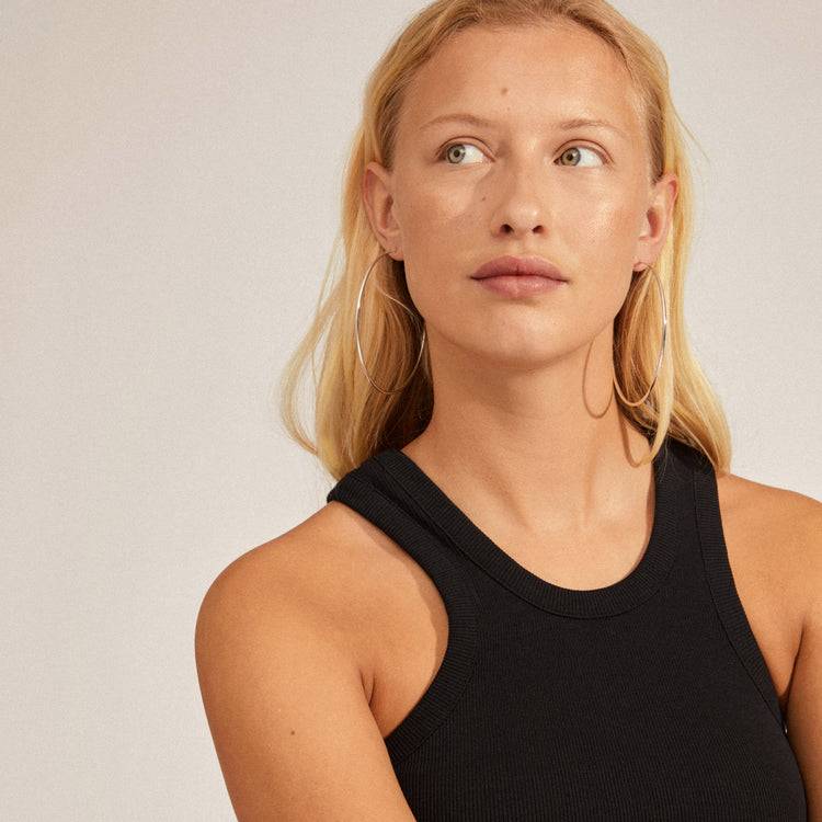 Pilgrim APRIL recycelte Maxi-Creolen, versilbert Zeitbegrenzte Promotion