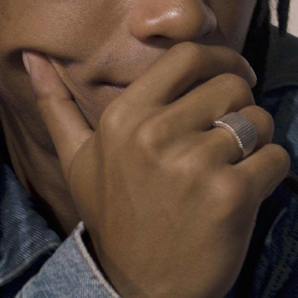 Pilgrim JEMMA Ring mit viereckigem Siegel, versilbert Begrenztes Angebot