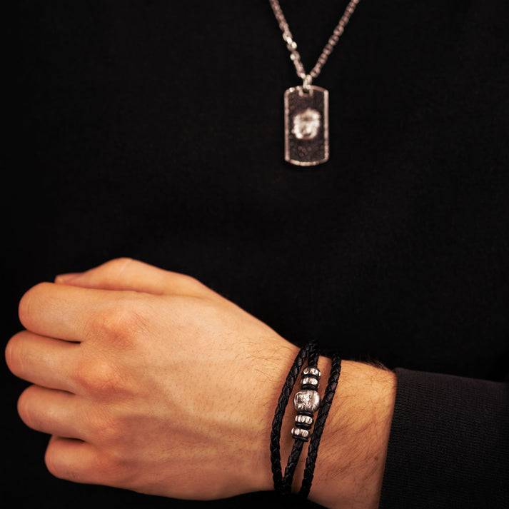 Save Brave Dreifach gewickeltes Lederarmband Titus mit silberfarbenen Gorillakopf Angebote