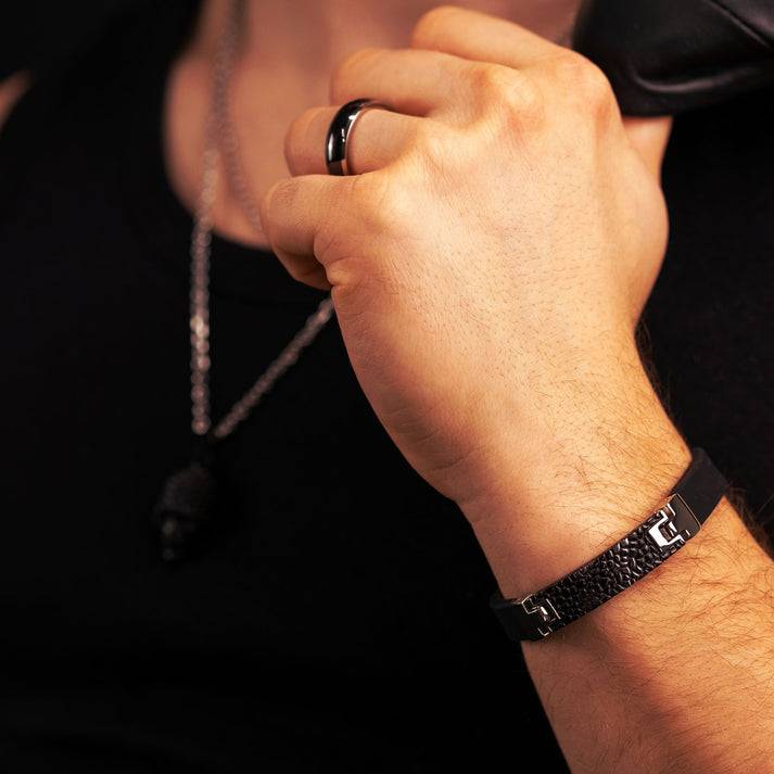Save Brave Armband Havanna aus Kautschuk & schwarzem Edelstahl Wochenangebot