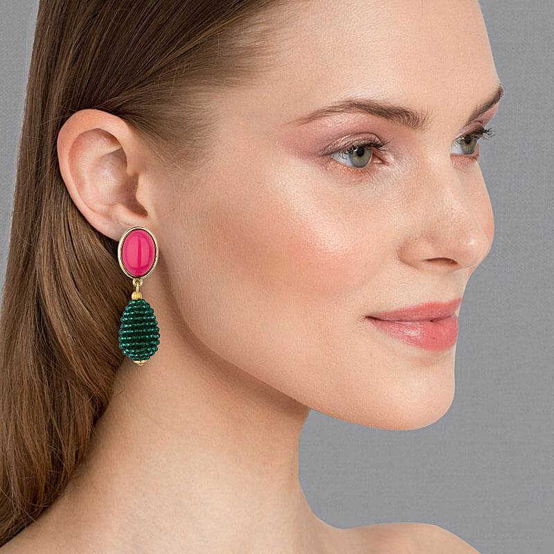 SchwesterSchwester Pinkfarbene Ohrstecker mit glitzerndem dunkelgrünen Tropfen von AmuseToi Rabatte dieses Monats