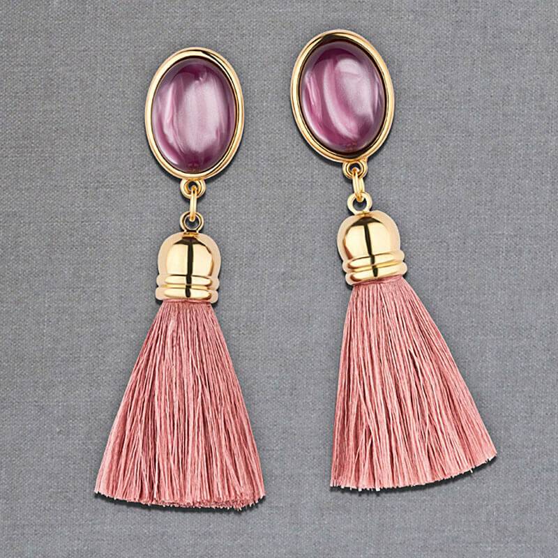 SchwesterSchwester Quasten Ohrringe als Ohrstecker in Amethyst mit Quaste in Puderrosa von AmuseToi Blitzverkäufe