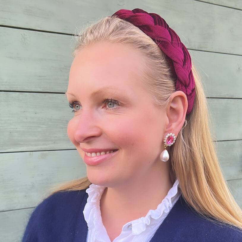 SchwesterSchwester Edel funkelnde Ohrstecker in Pink mit leichtem Baumwolltropfen Fabrikladen
