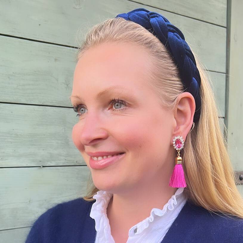 SchwesterSchwester Edel funkelnde Ohrstecker in Pink mit Quaste Neueste Stile